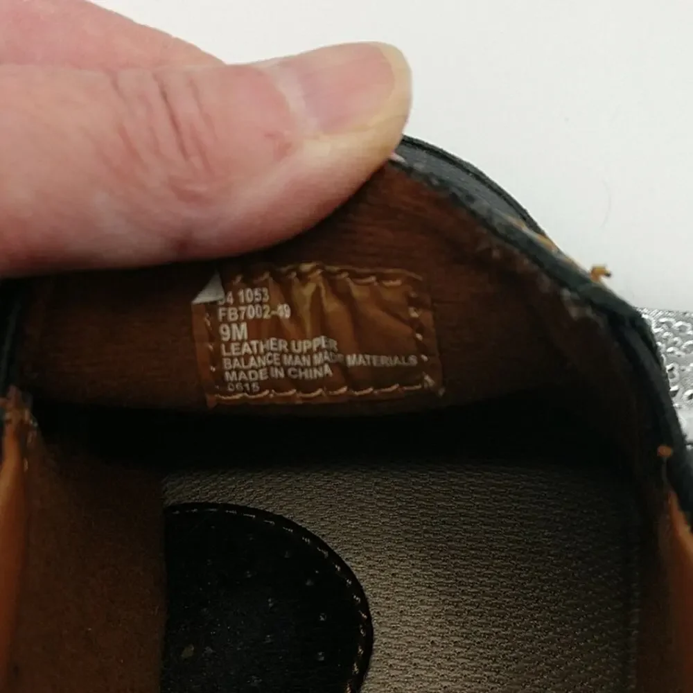 Cabela's Brown Textured Leather Slip-on Shoe size 9M